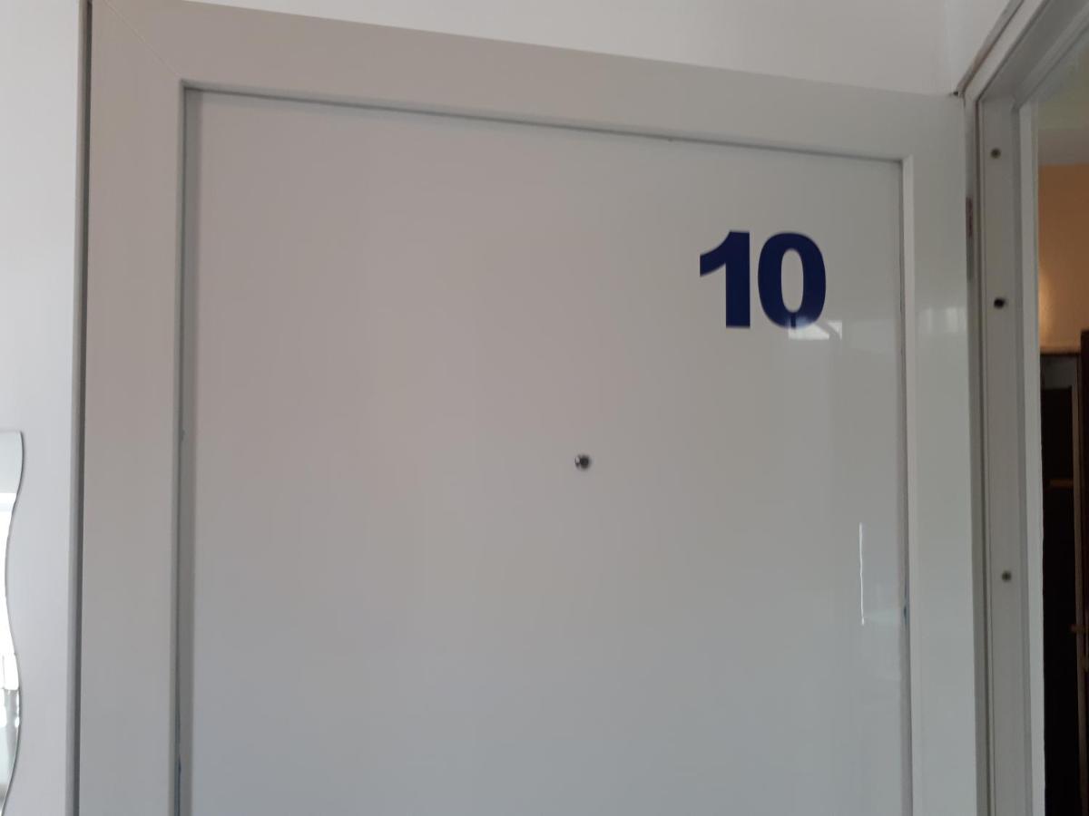 Dejan Apartment4-Top Centar Pula Dış mekan fotoğraf